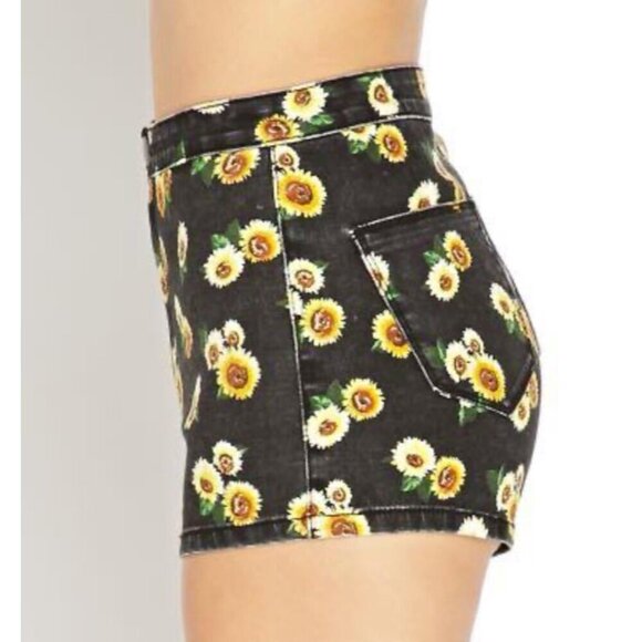 Forever 21 High Waisted 90's Inspired Black Denim Sunflower Shorts 12 - Picture 2 of 6